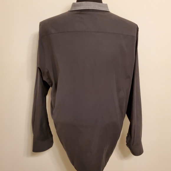 Men's Button Up Dress Shirt - Picture 3 of 3